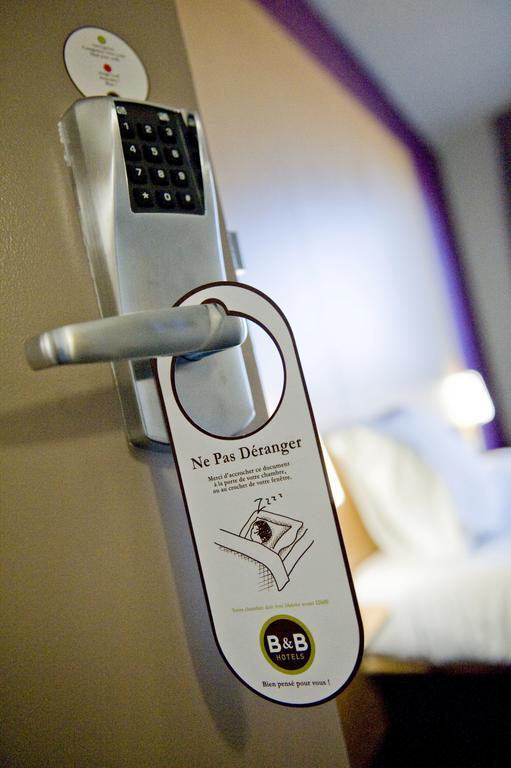 Hotel Moulins 2*